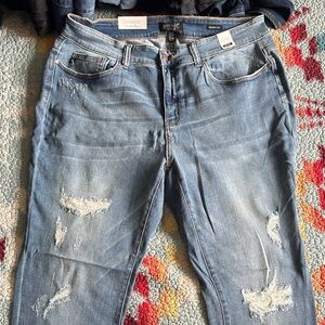 Judy Blue Light Blue Distressed Boyfriend Jeans